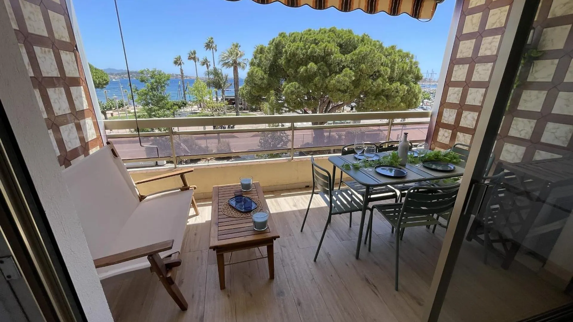 Studio With Large Balcony - Sea View Bandol Appartement